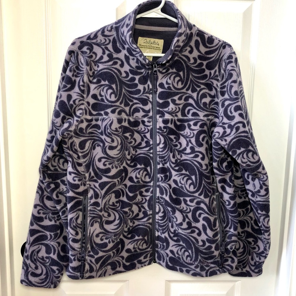 ⭐️ Women's Cabela's Purple All Over pattern Fleece Jacket Size: LARGE